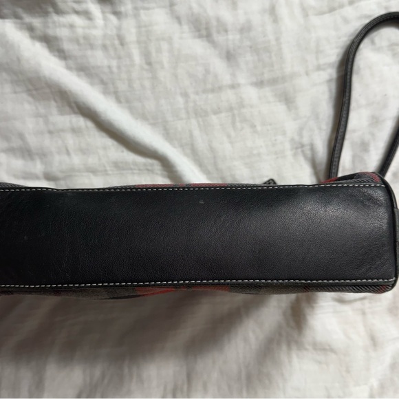 Coach Vintage Y2K Rare Red Wool Tartan Plaid Leather Demi Shoulder Bag - Picture 6 of 10